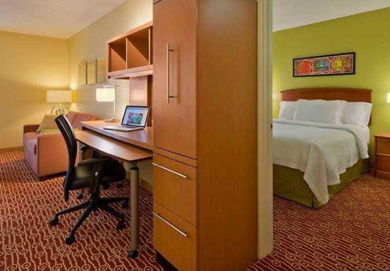 Towneplace Suites By Marriott Findlay Bagian luar foto