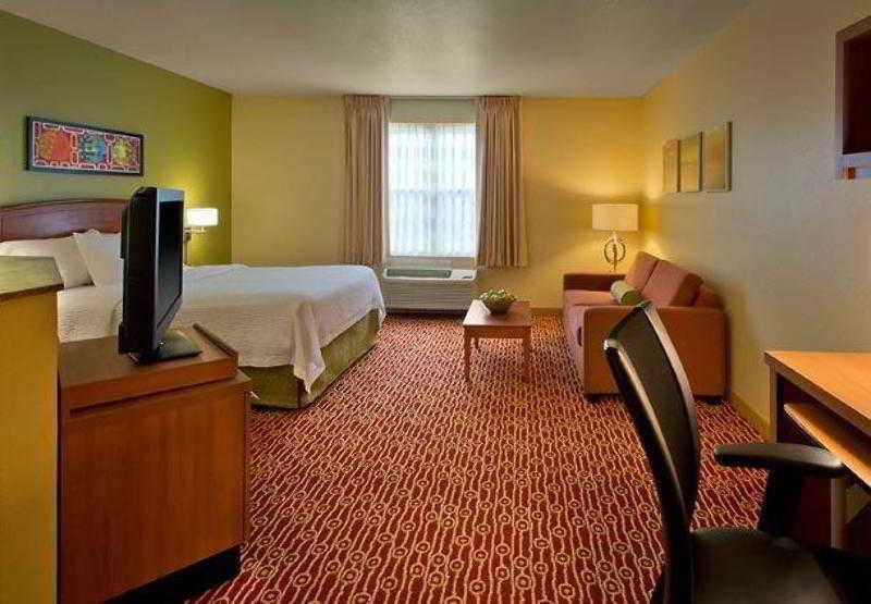Towneplace Suites By Marriott Findlay Bagian luar foto